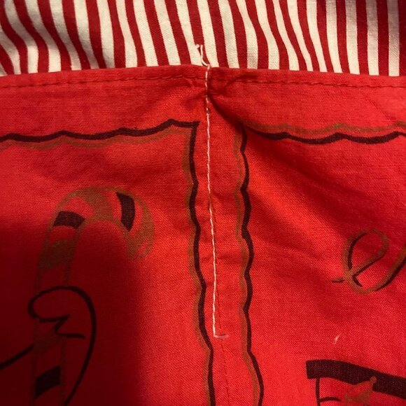 Vintage Christmas Half Apron Red White Strip Snowman Santa Toys Tree Mid Century - Picture 12 of 12